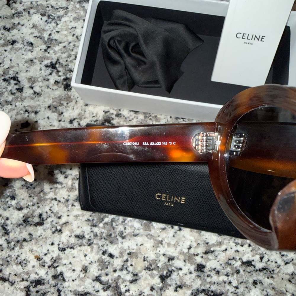 Celine Tortoiseshell Oval Sunglasses with Gold Logo - Picture 7 of 8